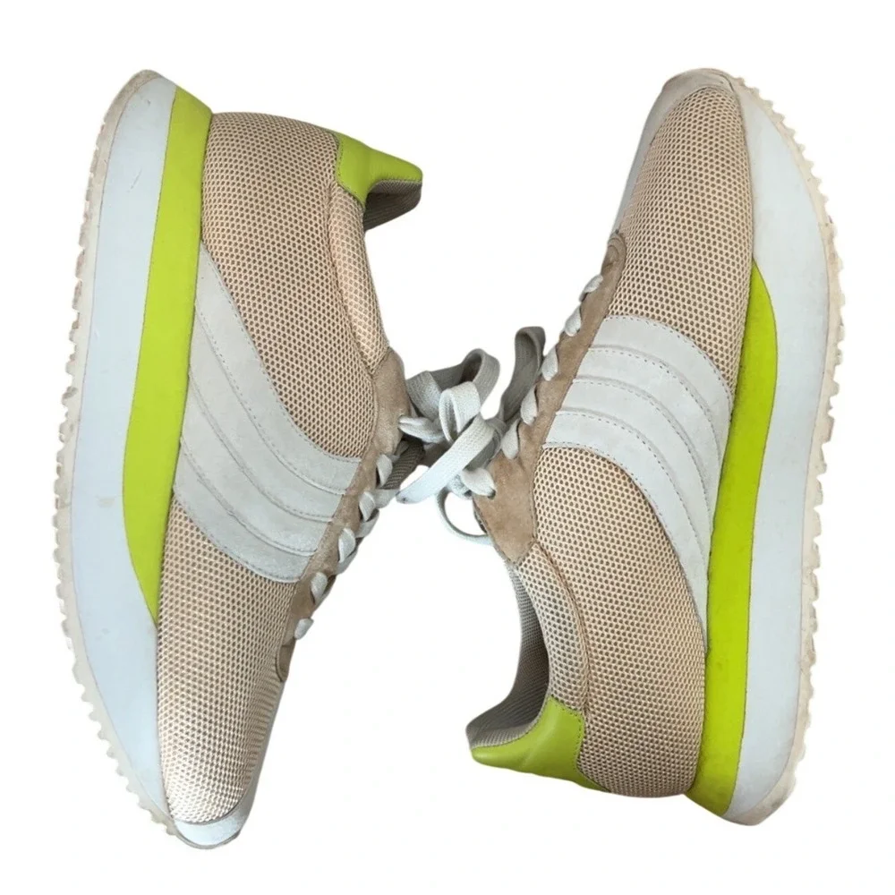 Charlotte‎ Stone Platform Retro Sneaker Tootie in Peche Size 10